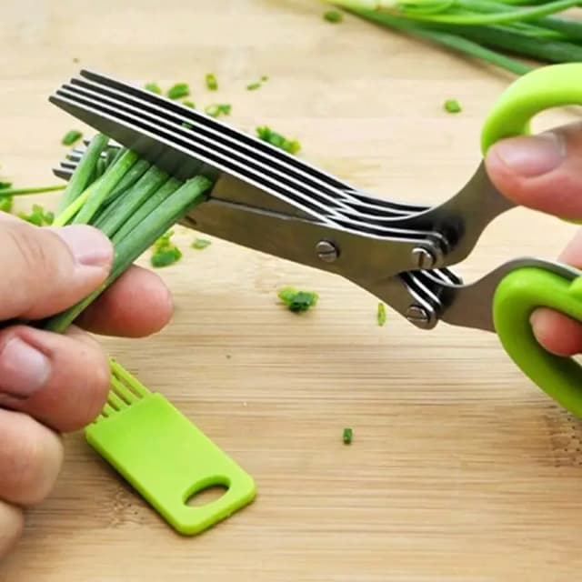 5 blade scissor